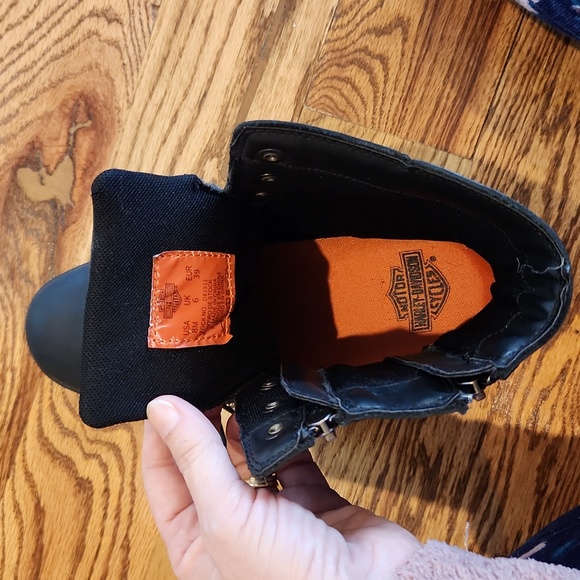 Women Harley Davidson black  boots size 8 - Picture 3 of 5